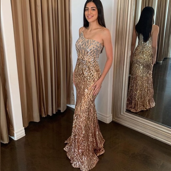 Jovani 06469SC Ombre Sequin Trumpet Prom Dress Silver/Cafe In Size 4 - Picture 15 of 16